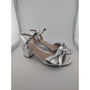Aldo Size 7.5 Silver Block Heels Open Toe Bow Ankle Strap Heel Metallic Buckle